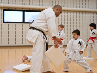 Karate Beginning-Continuing White-Red Belt (9/3-12/10)